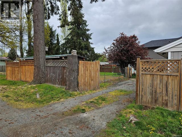 548 Nova St, House detached with 5 bedrooms, 2 bathrooms and 4 parking in Nanaimo BC | Image 36