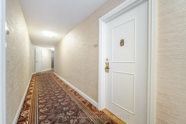 606 - 20 Edgecliffe Gfwy, Condo with 3 bedrooms, 2 bathrooms and 1 parking in Toronto ON | Image 21