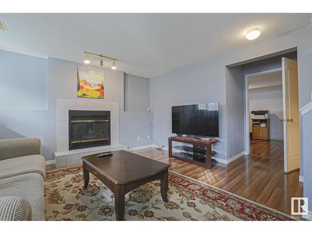 18413 76a Av Nw, House detached with 4 bedrooms, 2 bathrooms and 4 parking in Edmonton AB | Image 20