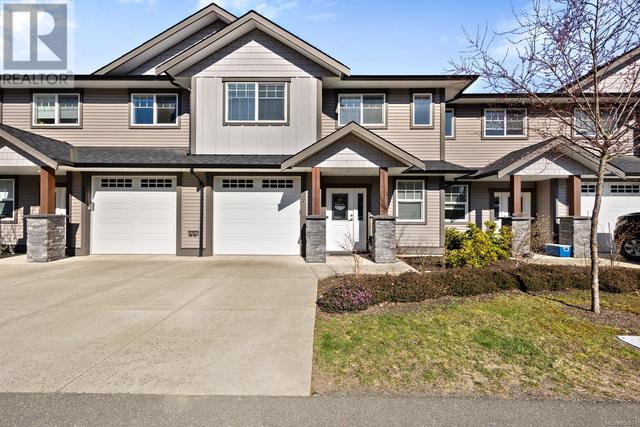 127 - 2077 20th St, House attached with 3 bedrooms, 3 bathrooms and 2 parking in Courtenay BC | Image 1