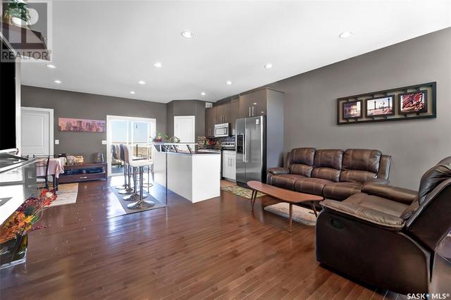 1235 Hargreaves Way, House detached with 5 bedrooms, 3 bathrooms and null parking in Saskatoon SK | Image 7