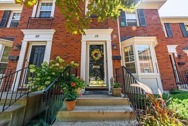 19 - 2390 Woodward Ave, Townhouse with 2 bedrooms, 3 bathrooms and 2 parking in Burlington ON | Image 1
