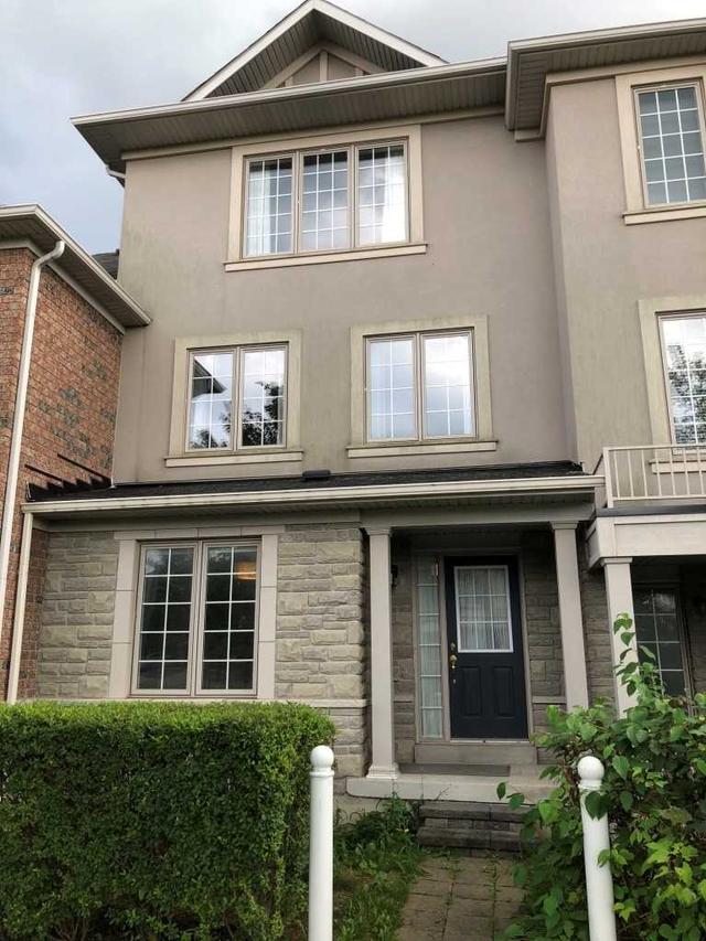 8 Thoroughbred Way, Townhouse with 3 bedrooms, 3 bathrooms and 2 parking in Markham ON | Image 10
