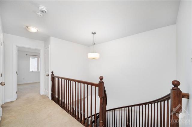 220 Gossamer Street, Townhouse with 3 bedrooms, 3 bathrooms and 3 parking in Ottawa ON | Image 22