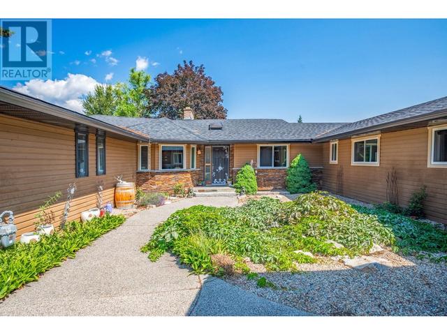 754 Mcclure Road, House detached with 4 bedrooms, 2 bathrooms and 3 parking in Kelowna BC | Image 32