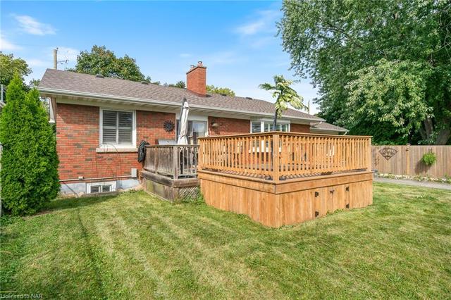 3 Marsten Drive, House detached with 4 bedrooms, 2 bathrooms and 6 parking in St. Catharines ON | Image 37