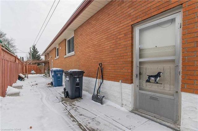 61 William St, House detached with 3 bedrooms, 3 bathrooms and 2 parking in Guelph ON | Image 13