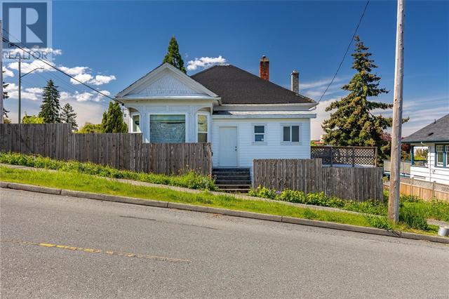 798 Franklyn St, House detached with 2 bedrooms, 1 bathrooms and 2 parking in Nanaimo BC | Image 4