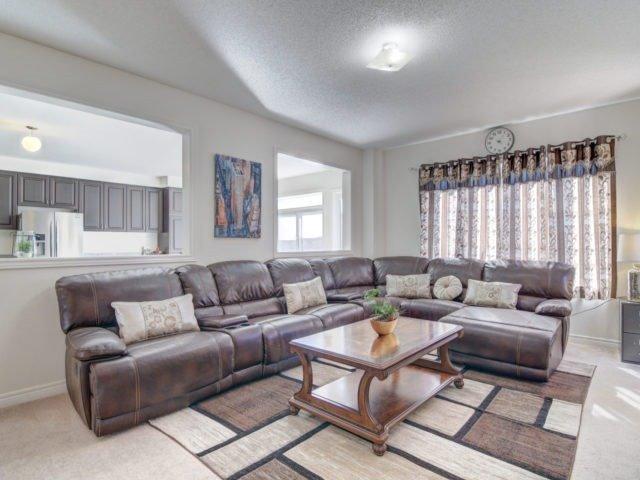 104 Lola Cres, House detached with 4 bedrooms, 4 bathrooms and 4 parking in Brampton ON | Image 9