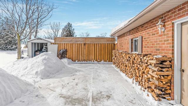 1569 Killarney Beach Rd, House detached with 4 bedrooms, 2 bathrooms and 12 parking in Innisfil ON | Image 31