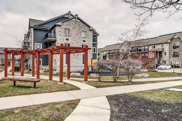 127 - 60 Fairwood Circ, Townhouse with 2 bedrooms, 2 bathrooms and 1 parking in Brampton ON | Image 22