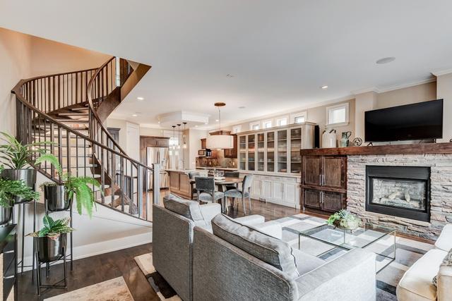 2817 Canmore Road Nw, Home with 5 bedrooms, 3 bathrooms and 2 parking in Calgary AB | Image 17
