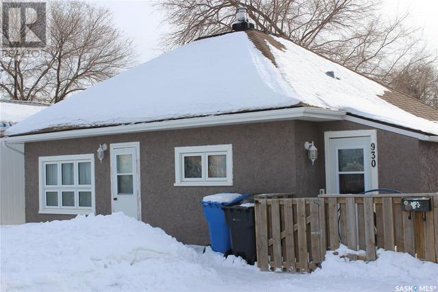 930 Edward Street, House detached with 1 bedrooms, 1 bathrooms and null parking in Estevan SK | Card Image