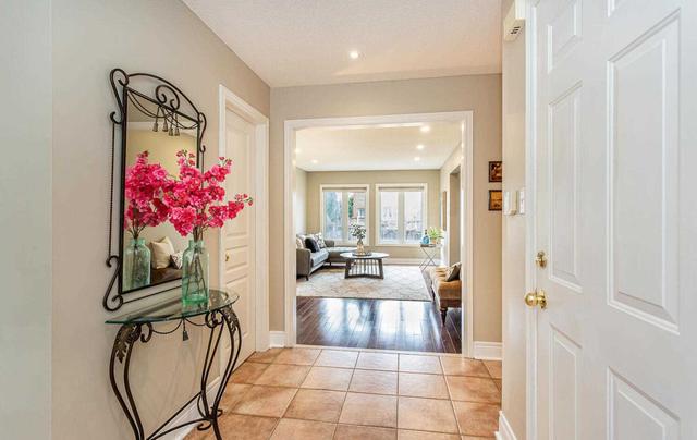 2442 Nichols Dr, House detached with 4 bedrooms, 5 bathrooms and 4 parking in Oakville ON | Image 39