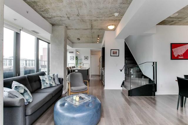 ph 5 - 32 Camden St, Condo with 2 bedrooms, 2 bathrooms and 1 parking in Toronto ON | Image 2