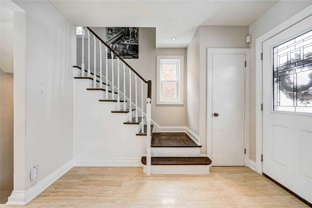 41 Thirty Seventh St, House detached with 3 bedrooms, 2 bathrooms and 6 parking in Toronto ON | Image 34