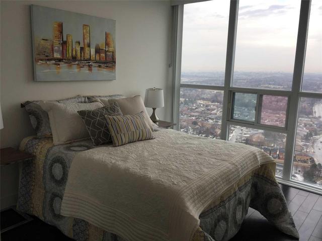 3003 - 80 Absolute Ave, Condo with 3 bedrooms, 2 bathrooms and 2 parking in Mississauga ON | Image 12