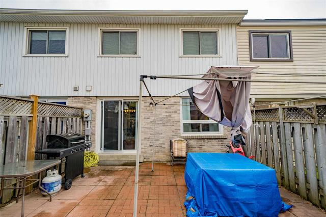 108 - 1975 Rosefield Rd, Townhouse with 3 bedrooms, 2 bathrooms and 2 parking in Pickering ON | Image 32