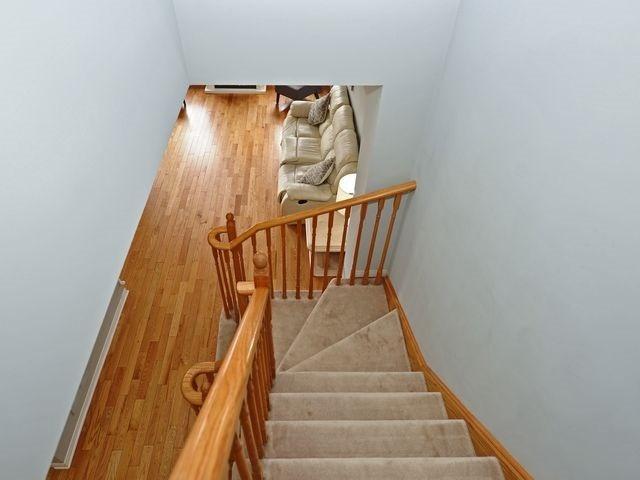 80 Harkness Dr, House detached with 3 bedrooms, 3 bathrooms and 4 parking in Whitby ON | Image 12