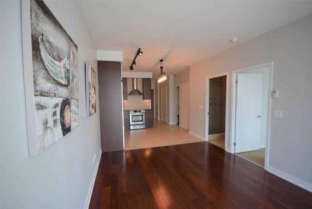 2812 - 1 Market St, Condo with 1 bedrooms, 1 bathrooms and 1 parking in Toronto ON | Image 1