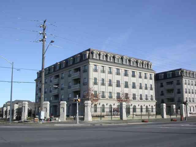 103 - 1 Verclaire Gate, Condo with 2 bedrooms, 3 bathrooms and 2 parking in Markham ON | Image 1