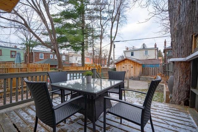 216 Queensdale Ave, House detached with 3 bedrooms, 2 bathrooms and 1 parking in Toronto ON | Image 17