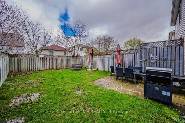 45 Swift Cres, House semidetached with 3 bedrooms, 2 bathrooms and 4 parking in Guelph ON | Image 21