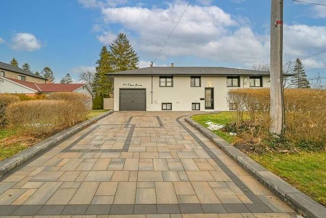 109 Elinor Ave, House detached with 3 bedrooms, 2 bathrooms and 4 parking in Toronto ON | Image 1