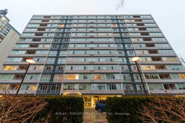902 - 500 Avenue Rd, Condo with 3 bedrooms, 2 bathrooms and 1 parking in Toronto ON | Image 35
