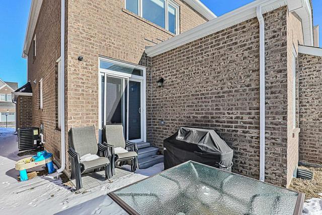 80 Empire Dr, House detached with 4 bedrooms, 3 bathrooms and 6 parking in Bradford West Gwillimbury ON | Image 13