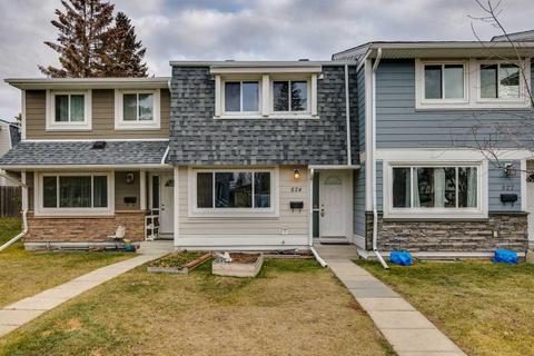 824 Madeira Drive Ne, Home with 3 bedrooms, 1 bathrooms and 2 parking in Calgary AB | Card Image