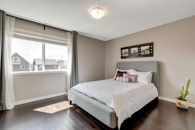 14 Evansborough Crescent Nw, House detached with 3 bedrooms, 2 bathrooms and 2 parking in Calgary AB | Image 16