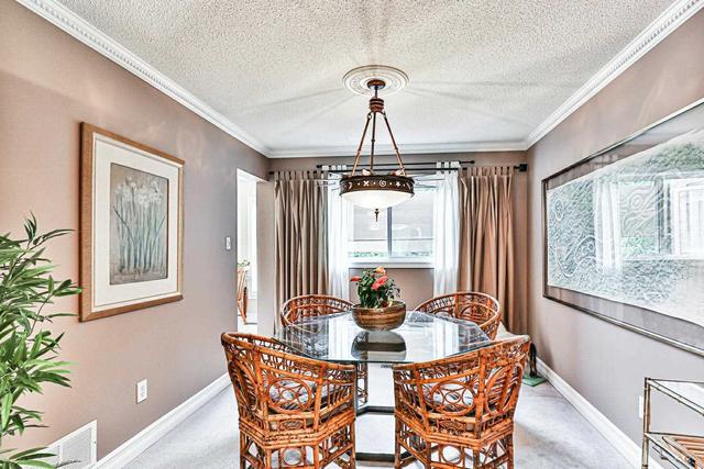 505 Dover Cres, House detached with 4 bedrooms, 4 bathrooms and 4 parking in Newmarket ON | Image 2