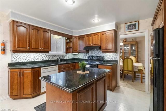 916 Farnham Rd, House detached with 4 bedrooms, 3 bathrooms and 4 parking in London ON | Image 7