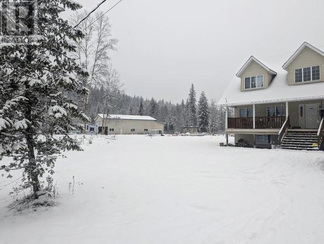 1616 West Fraser Road, House detached with 5 bedrooms, 4 bathrooms and null parking in Cariboo I BC | Image 17