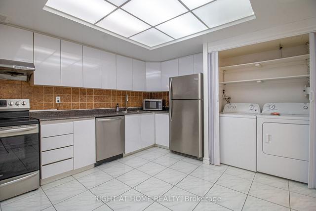 201 - 3303 Don Mills Rd, Condo with 2 bedrooms, 2 bathrooms and 1 parking in Toronto ON | Image 24
