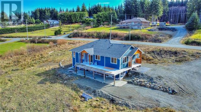 850 Lanqvist Rd, House detached with 3 bedrooms, 2 bathrooms and 6 parking in Mount Waddington C BC | Image 45
