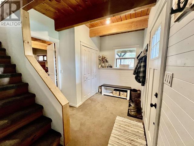7220 Summit Road, House detached with 4 bedrooms, 2 bathrooms and null parking in Cariboo H BC | Image 6
