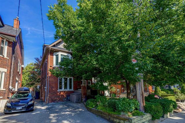 845 Carlaw Ave, House detached with 4 bedrooms, 3 bathrooms and 2 parking in Toronto ON | Image 12