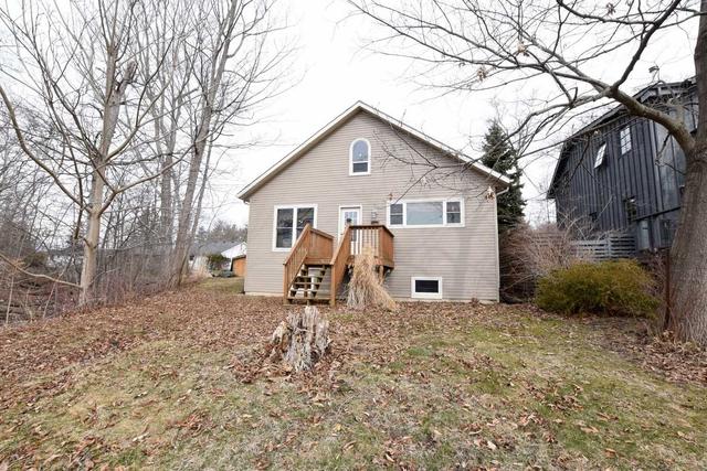 2020 Maple Blvd, House detached with 3 bedrooms, 1 bathrooms and 6 parking in Norfolk County ON | Image 36