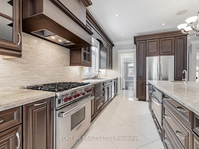 124 Laurentide Dr, House detached with 5 bedrooms, 6 bathrooms and 12 parking in Toronto ON | Image 40