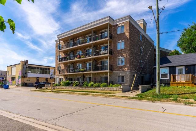 304 - 73 Washington Ave, Condo with 1 bedrooms, 1 bathrooms and 1 parking in Oakville ON | Image 1