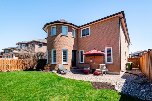 93 Hutton Cres, House detached with 4 bedrooms, 4 bathrooms and 4 parking in Caledon ON | Image 35