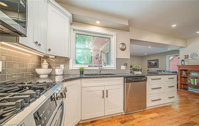 565 Concession 2, House detached with 5 bedrooms, 2 bathrooms and 34 parking in Brock ON | Image 12