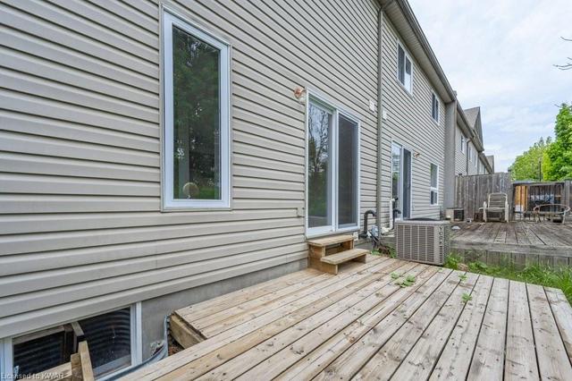 652 Wild Ginger Avenue, House attached with 3 bedrooms, 1 bathrooms and 2 parking in Waterloo ON | Image 31
