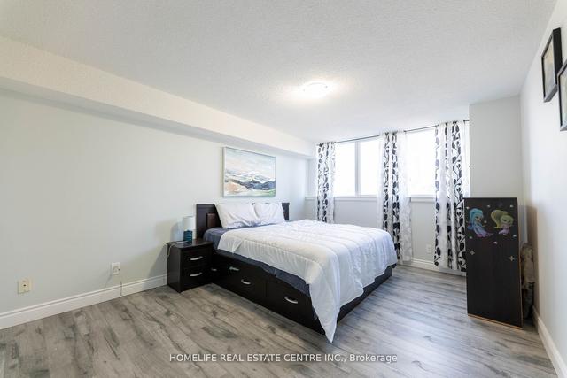 411 - 3700 Kaneff Cres, Condo with 2 bedrooms, 2 bathrooms and 1 parking in Mississauga ON | Image 19