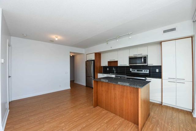1610 - 5 Valhalla Inn Rd, Condo with 1 bedrooms, 1 bathrooms and 1 parking in Toronto ON | Image 14