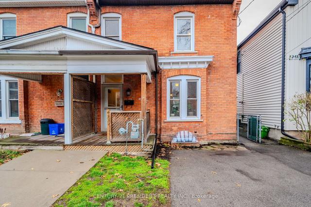 145 Erie Ave, House semidetached with 3 bedrooms, 1 bathrooms and 1 parking in Hamilton ON | Image 12