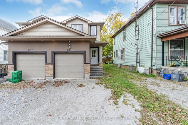 4993 St. Clair Ave, House semidetached with 3 bedrooms, 2 bathrooms and 3 parking in Niagara Falls ON | Image 1