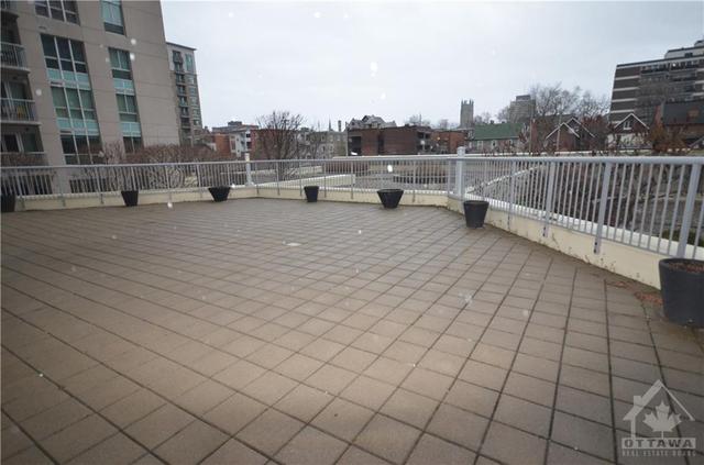 1701 - 200 Rideau Street, Condo with 2 bedrooms, 2 bathrooms and 1 parking in Ottawa ON | Image 11